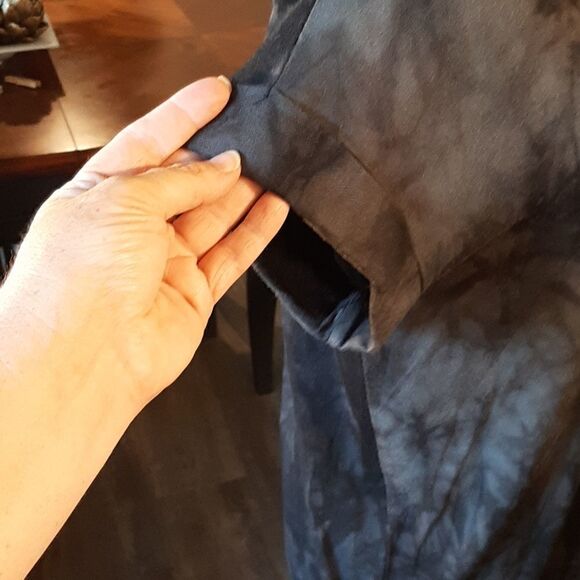 Tahari Black and Gray Tie Dye Cuff Sleeve Tee Shirt - Picture 5 of 8